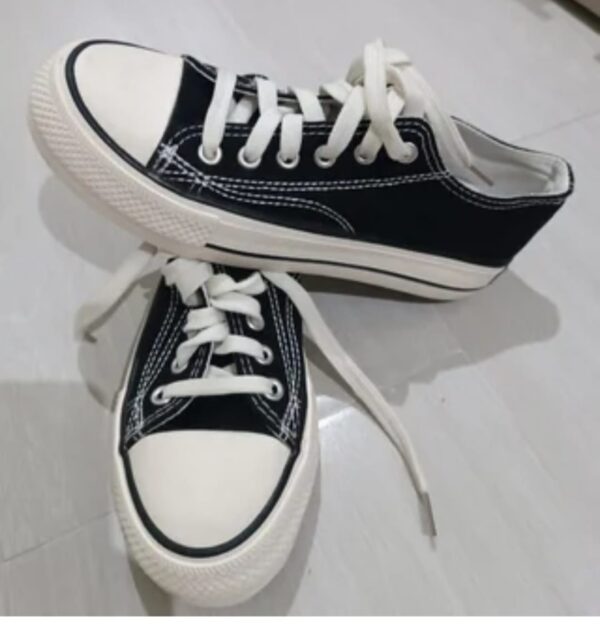 Victoria zapatilla de mujer, calzado casual de mujer.